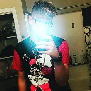 Meet your Posher, Justin